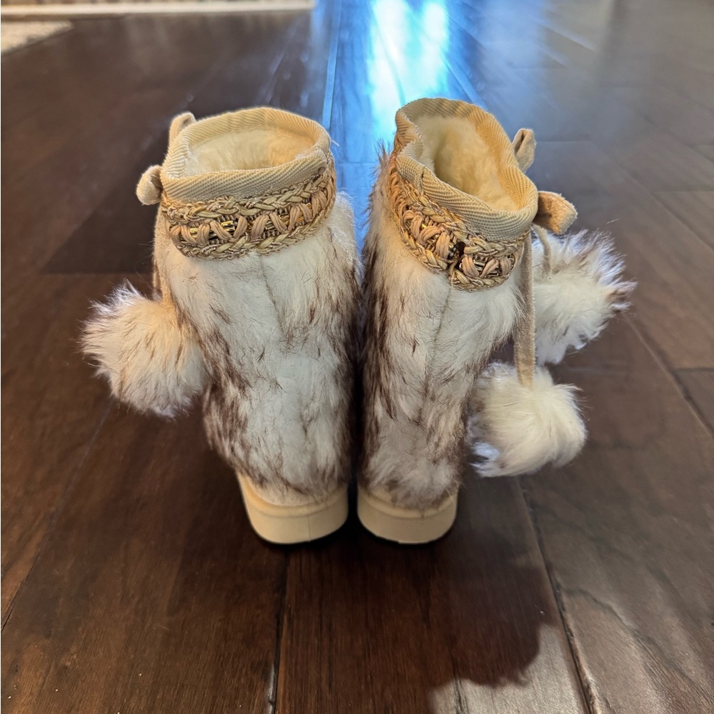 Cozy Cream Faux Fur Kids Boots - Picture 4 of 4